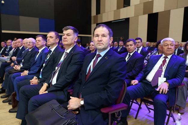 Участники.jpg Участники.jpg